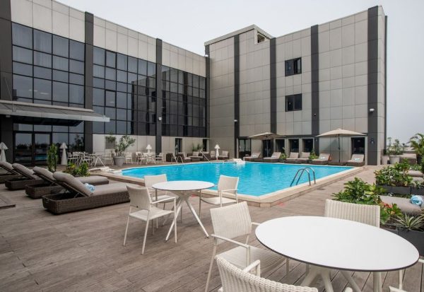 KRYSTAL PALKRYSTAL PALACE HOTELACE HOTEL