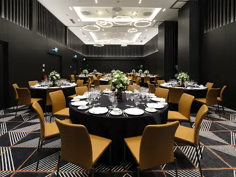 K_Hotel_Banquet_Wide_Hero
