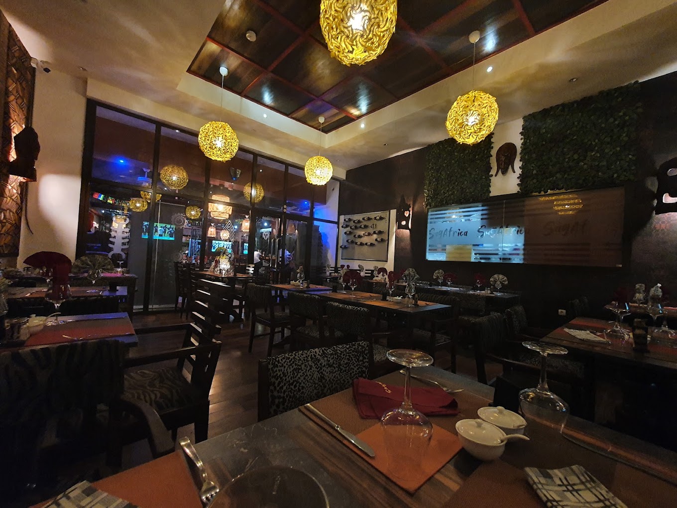 Saga Africa Restaurant - Akwa