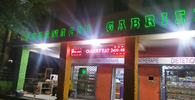 Pharmacie Gabriel Sarl à Douala