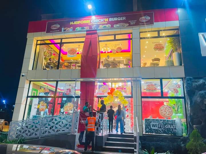 NJEIFORBI CHICK'N BURGER Douala